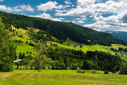 Laastadt mit Huber vulgo Ortnerhof und Baumgartner vulgo Huberho